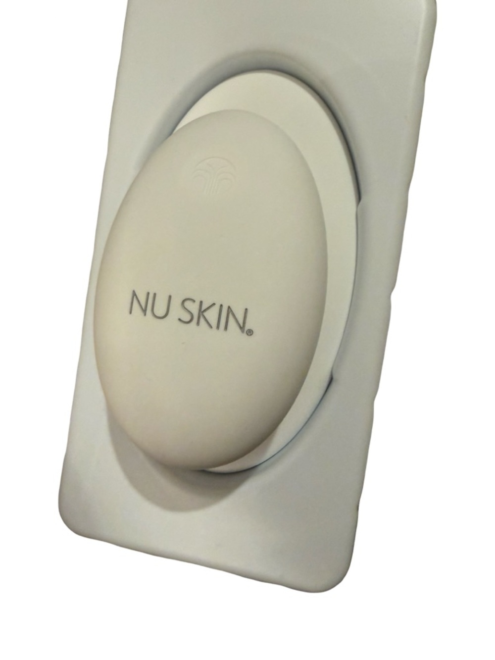 Nu Skin RenuSpa iO - NEW & SEALED (Expired Gel) - Picture 10 of 14